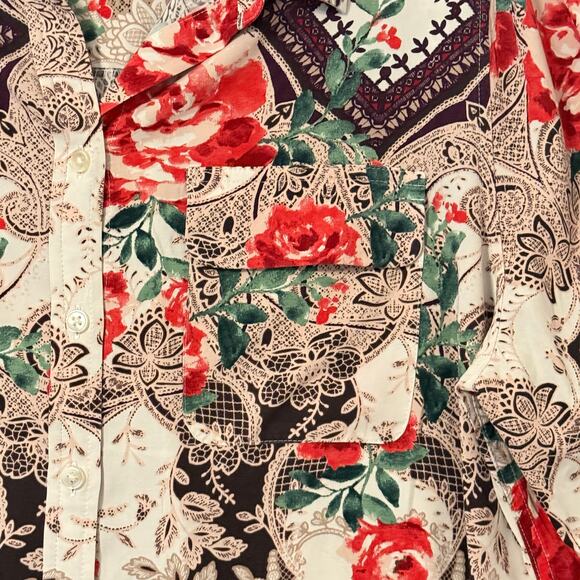 Chicos Silky Soft Floral Button Down Charm Easy Shirt Sz Lrg/2 Office Siren Y2K - Picture 4 of 10
